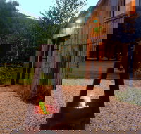 Burrow  Nest - Accommodation Mount Tamborine