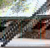 Caves Road Chalets - Accommodation Mount Tamborine