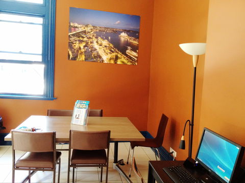 Central Perk Backpackers - Accommodation Mount Tamborine 5