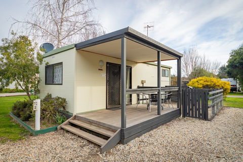 Eildon Riverside Holiday Park - Accommodation Mount Tamborine 2