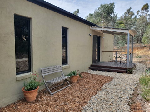Huntly Lodge - Accommodation Mount Tamborine 1