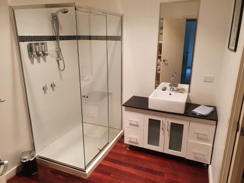 Huntly Lodge - Accommodation Mount Tamborine 3