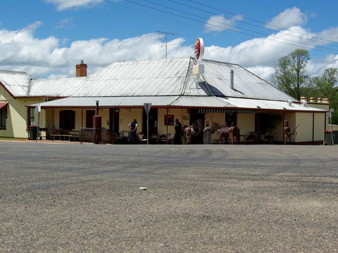 Royal Hotel Dalton - Accommodation Mount Tamborine 0