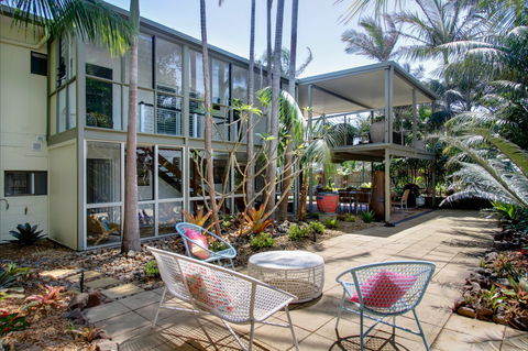 Jimmy's Beach House: Belongil Beach - Accommodation Mount Tamborine 0