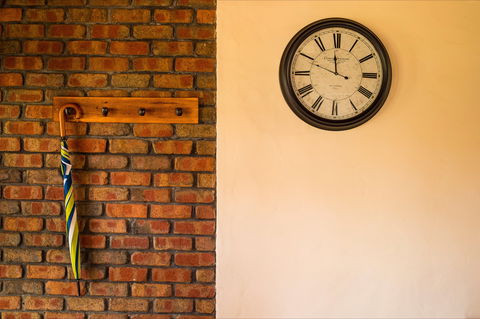 The Creek Cottage - Accommodation Mount Tamborine 9