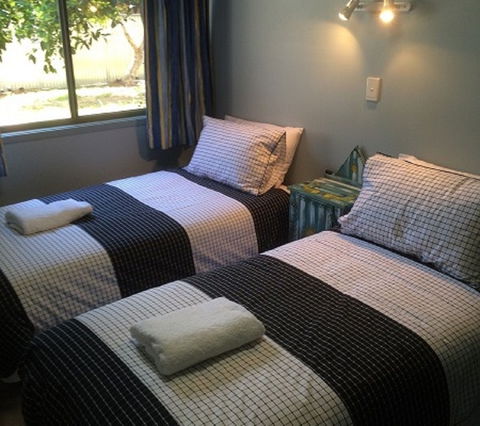 Tin Shack - Accommodation Mount Tamborine 0