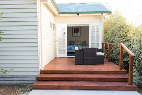 A Coonawarra Experience - Accommodation Mount Tamborine 2