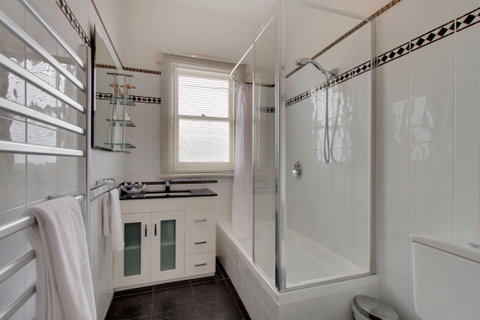 Amy Cottage - Accommodation Mount Tamborine 8
