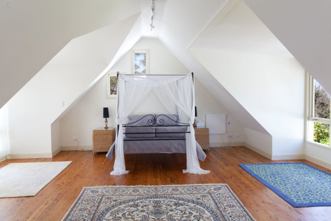 Blue Peace: Blue Mountains Home - Accommodation Mount Tamborine 3