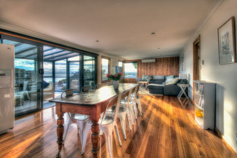 Blue Waves - Accommodation Mount Tamborine 7