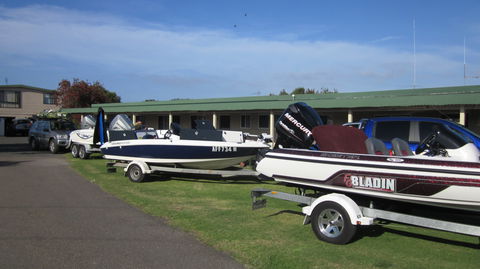 Coral Tree Lodge Tourist Park - Accommodation Mount Tamborine 2