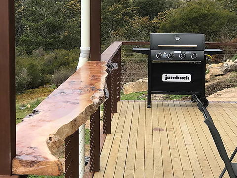Derby Digs Cottage - Accommodation Mount Tamborine 8