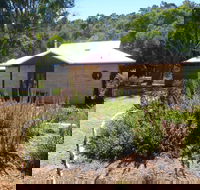 Jalbrook  Estate-  CottagesAlpacasGallery  Function Centre - Accommodation Mount Tamborine