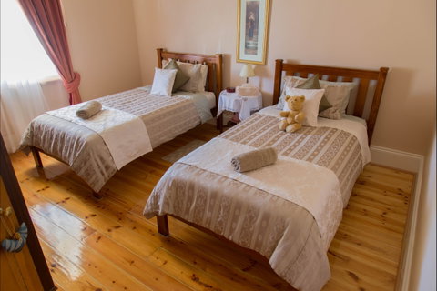 McKinley's Rest - Accommodation Mount Tamborine 2