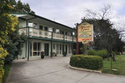 Miranda Lodge - Accommodation Mount Tamborine 1