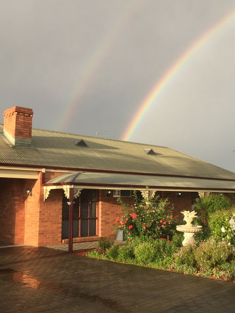 Philadelphia Motor Inn - Accommodation Mount Tamborine 4