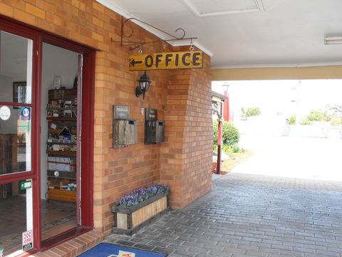 Philadelphia Motor Inn - Accommodation Mount Tamborine 6