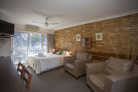 Shelly Beach Motel - Accommodation Mount Tamborine 1
