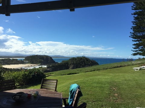 The View In Scotts Head - Accommodation Mount Tamborine 0