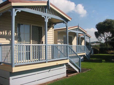 Barrack Point Holidays At Warilla Bowling Club - Accommodation Mount Tamborine 0