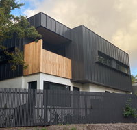 Lucent Art House  Stirling Curated Accommodation - Accommodation Mount Tamborine