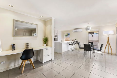 Mount Gambier Apartments - City Fringe Apartment A - Accommodation Mount Tamborine 2