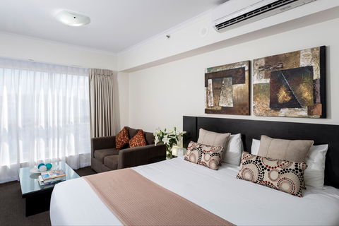 Oaks Ipswich Aspire Suites - Accommodation Mount Tamborine 1