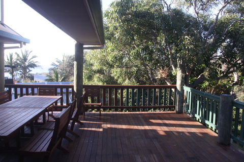 Salty Towers - Accommodation Mount Tamborine 0