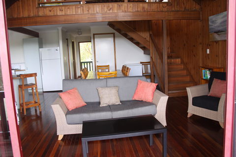 Salty Towers - Accommodation Mount Tamborine 1