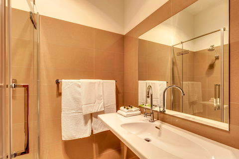 The Kermandie Hotel - Accommodation Mount Tamborine 2