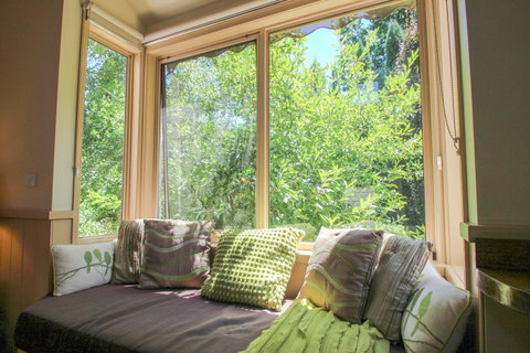 Alpine Arnica Cottages - Accommodation Mount Tamborine 1