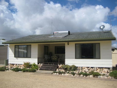 Easto's - Accommodation Mount Tamborine 0