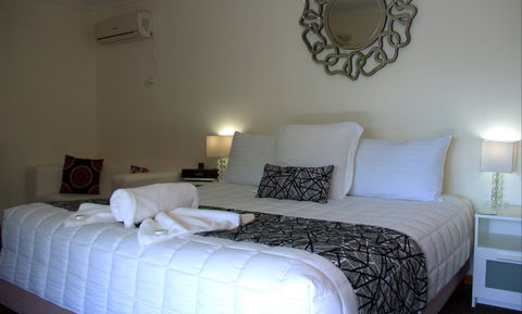 Karuah Motor Inn - Accommodation Mount Tamborine 0