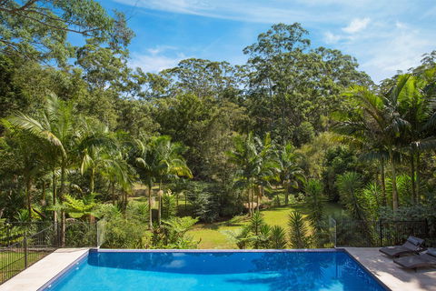 Le Chateau - Accommodation Mount Tamborine 2