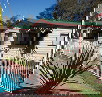 Parkes Country Cabins - Accommodation Mount Tamborine