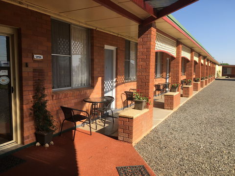 Quirindi Sunflower Motor Inn - Accommodation Mount Tamborine 0