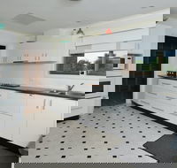 Seaview's Holiday House - Accommodation Mount Tamborine