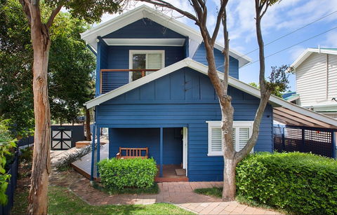 The Blue House At Wombarra Beach - Accommodation Mount Tamborine 0