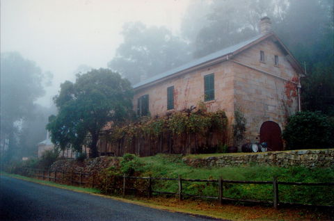 Tizzana Winery Bed And Breakfast - Accommodation Mount Tamborine 0