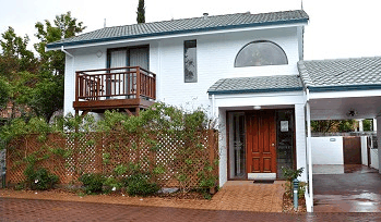 Dolphin Lodge - Accommodation Mount Tamborine
