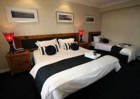 Nautica Lodge - Accommodation Mount Tamborine 2