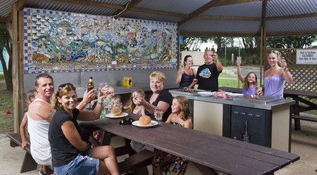 Scotts Head Holiday Park - Accommodation Mount Tamborine 3