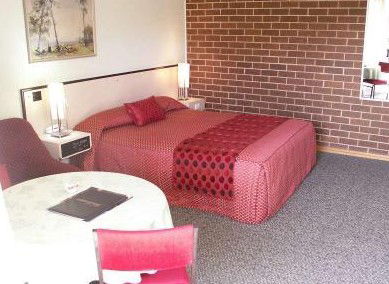 Westwood Motor Inn - Accommodation Mount Tamborine 3