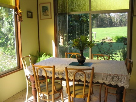 Warren Grange Farmstay And Bed & Breakfast - Accommodation Mount Tamborine 2
