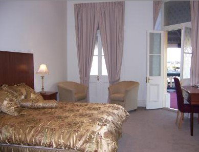 The Astra - Accommodation Mount Tamborine 4