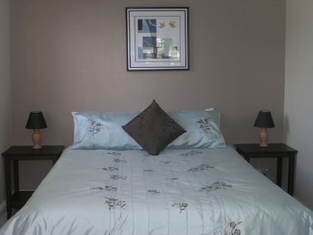 Lilacs Waterfront Villas And Cottages - Accommodation Mount Tamborine 5