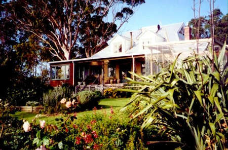 The Sleeping Lady Private Retreat - Accommodation Mount Tamborine 0