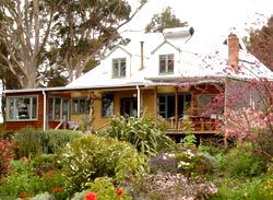 The Sleeping Lady Private Retreat - Accommodation Mount Tamborine 1