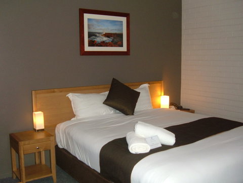 Best Western Hospitality Inn Carnarvon - Accommodation Mount Tamborine 2