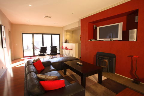 Alpine Country Cottages - Studio Seven - Accommodation Mount Tamborine 1